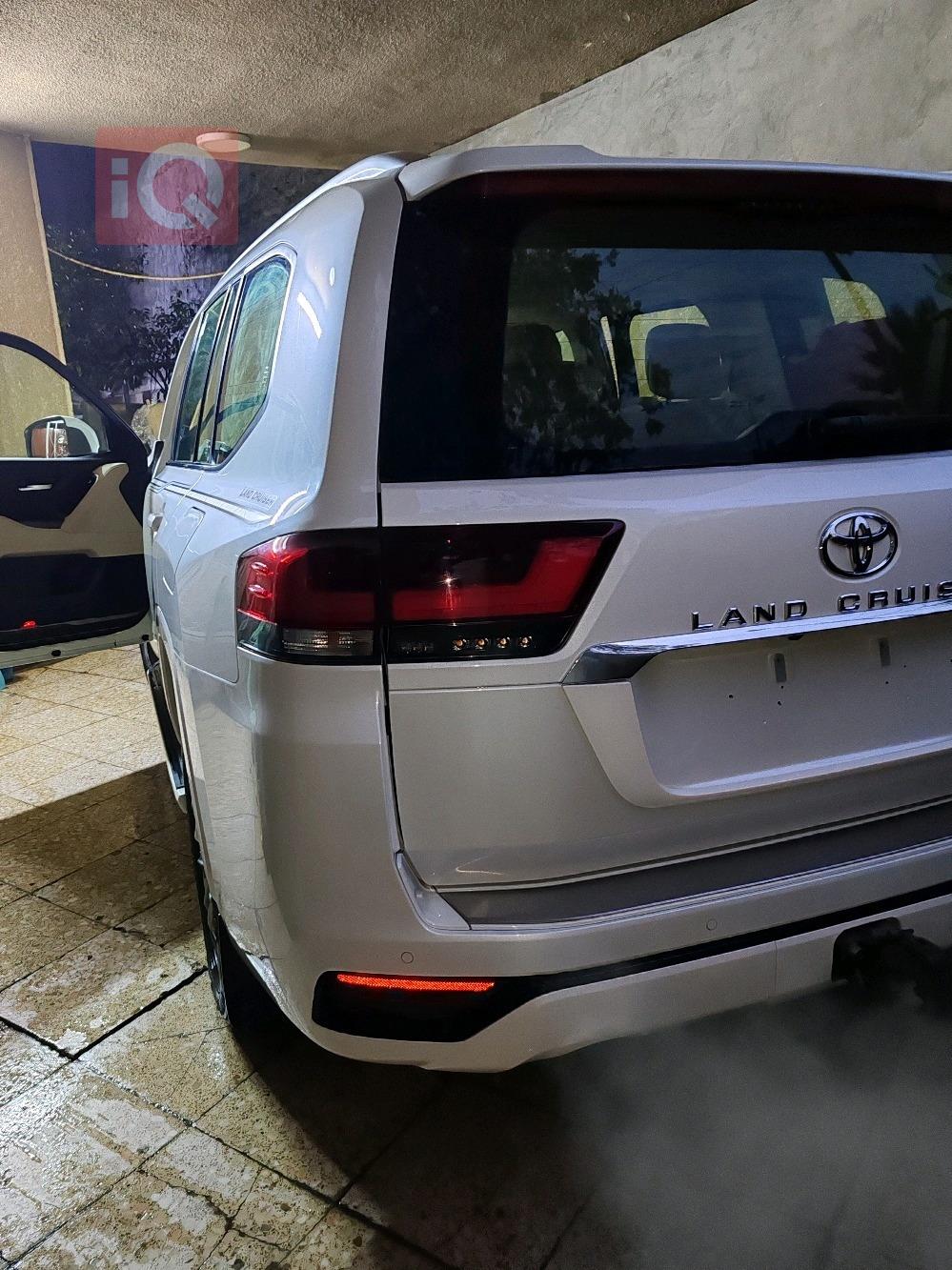 تويوتا لاندكروزر